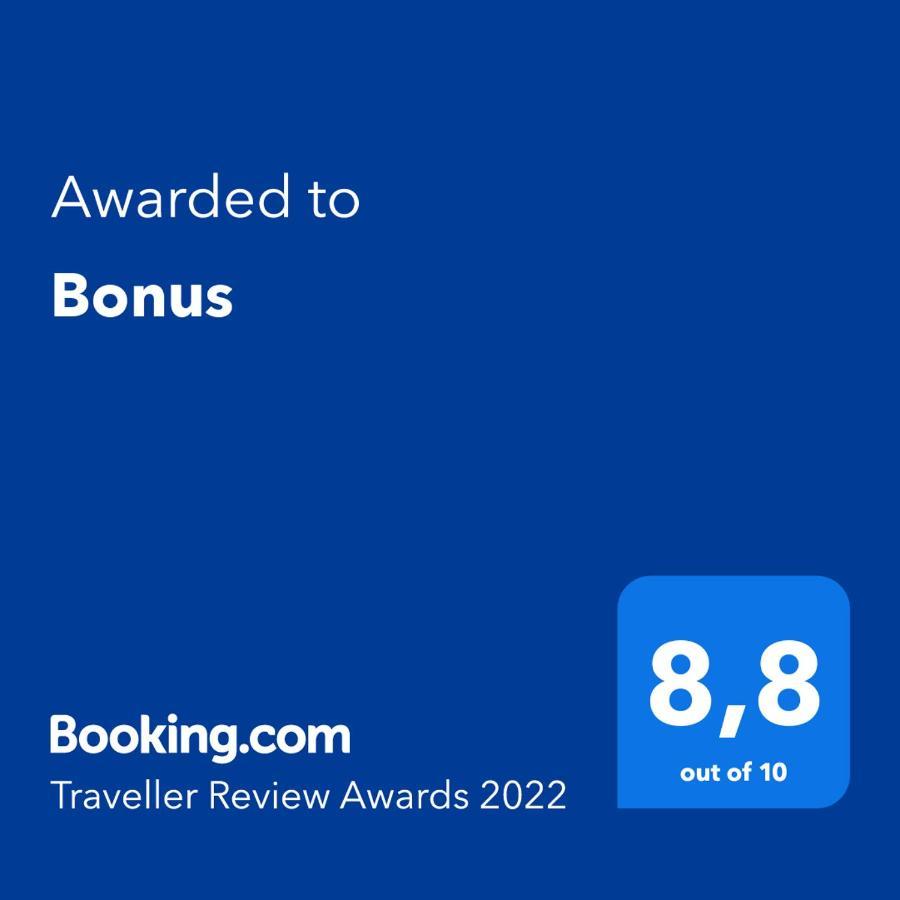 Bonus Aparthotel Vinnytsia Ngoại thất bức ảnh