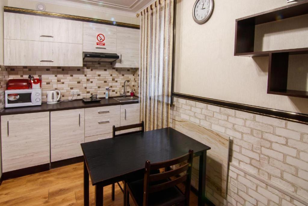 Bonus Aparthotel Vinnytsia Ngoại thất bức ảnh